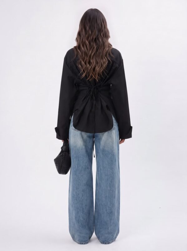 The Snatching chemise